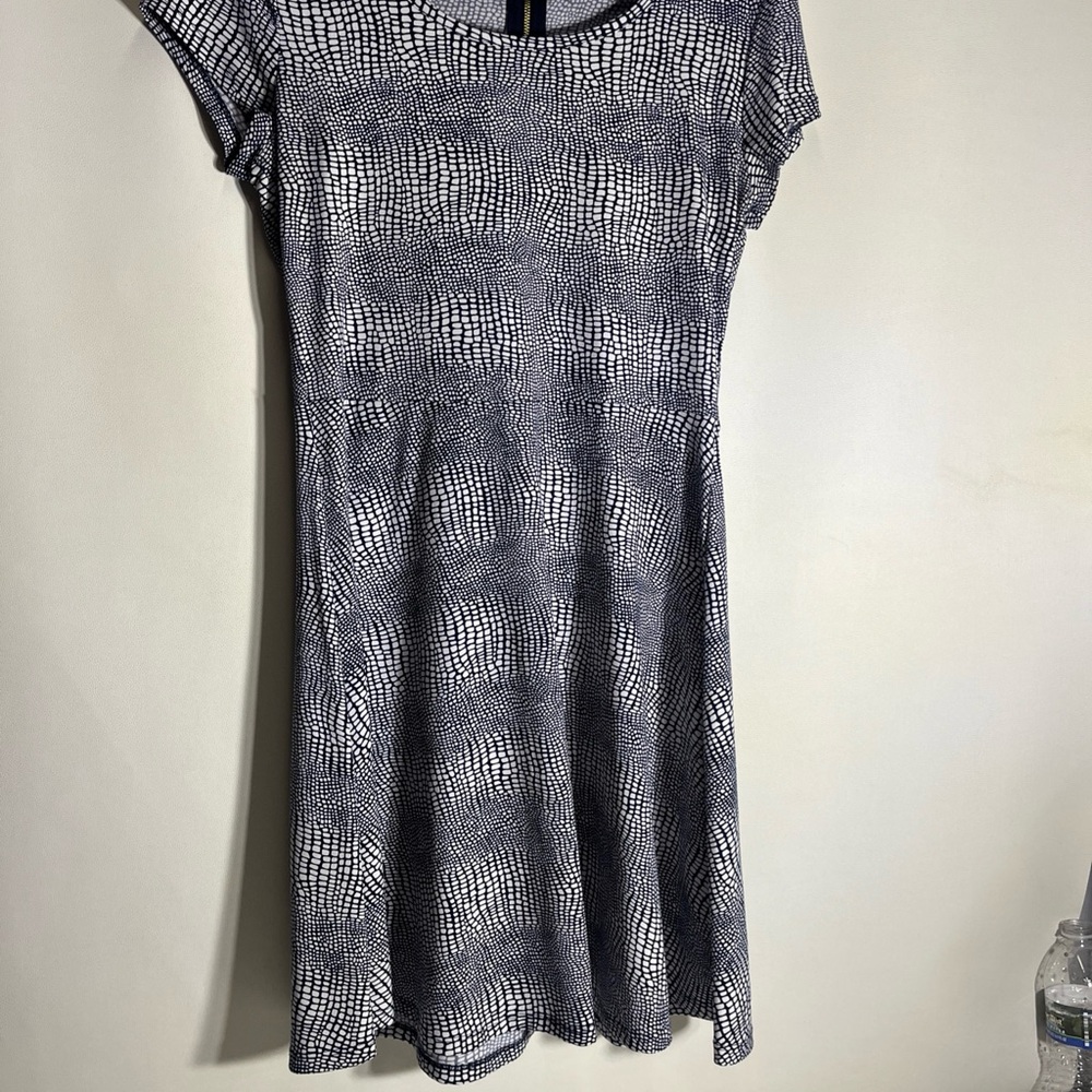 Michael Kors Blue and White Sheath Dress - Picture 5 of 5
